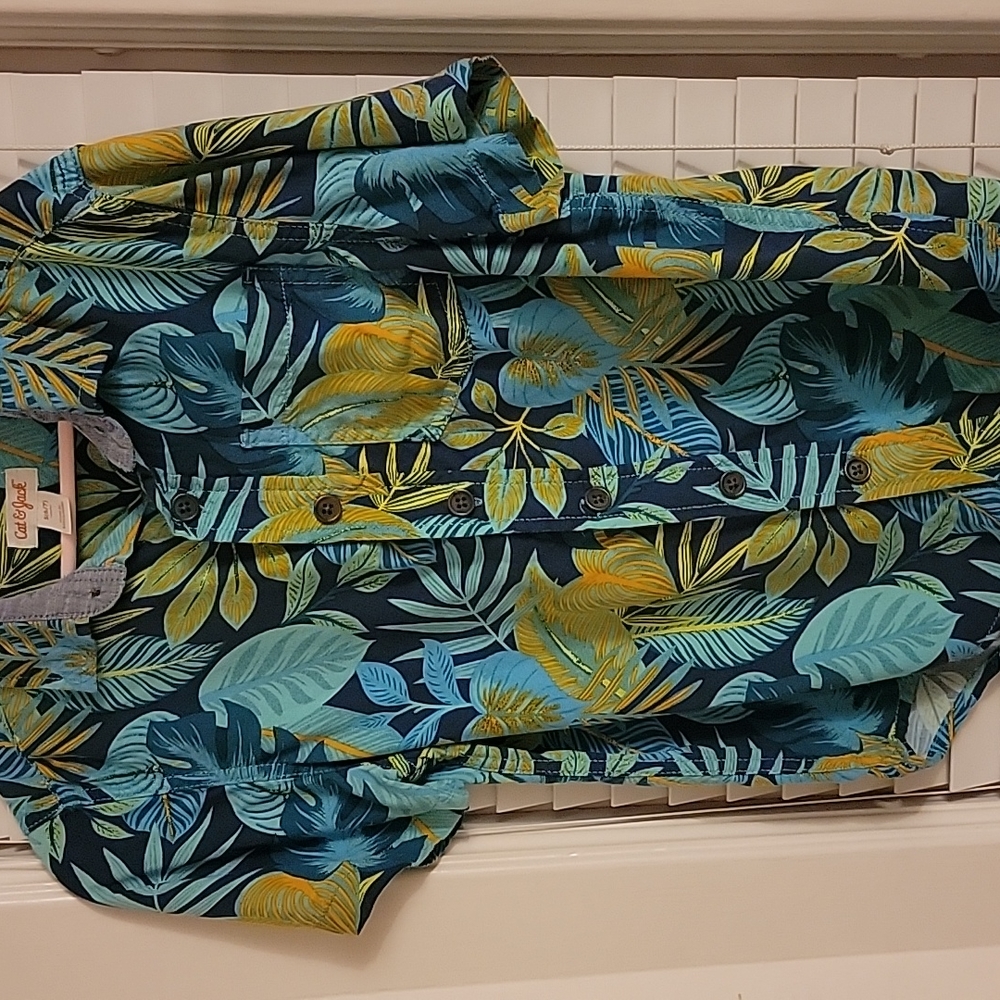 Boys Cat & Jack Hawaiian Short Sleeve Shirt Size 6/7